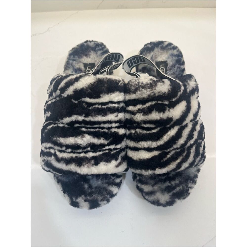 UGG Fluff Yeah Zebra Print Shearling Slippers 🖤🤍 - Picture 2 of 7